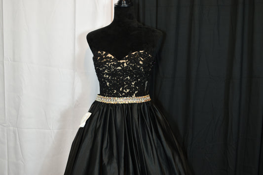 Black Strapless Formal Dress